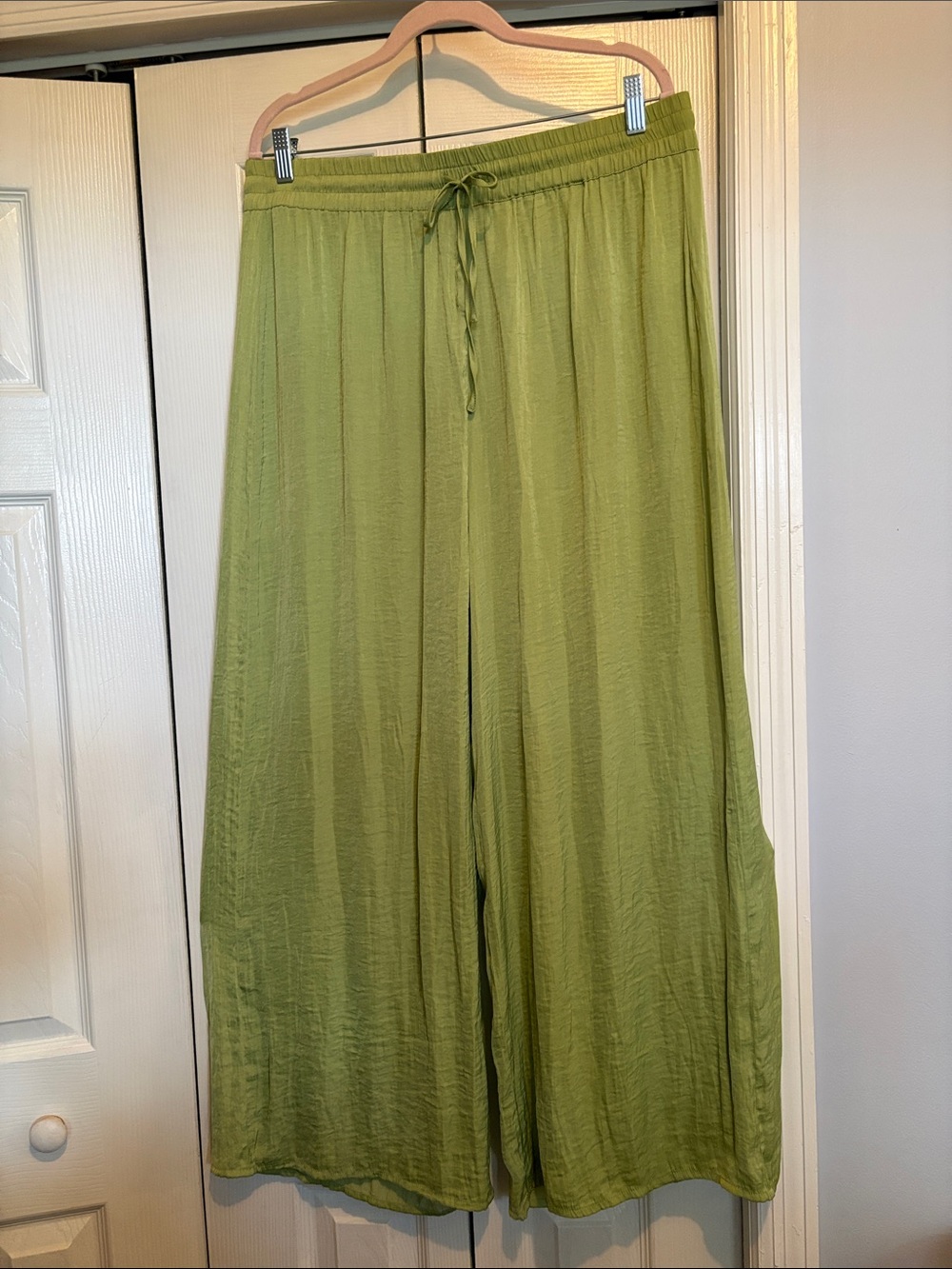 Light Olive Green Wide Leg Drawstring Pants.